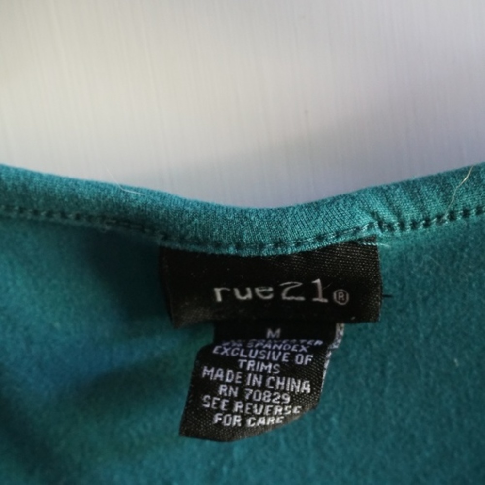 Teal Rue21 Cold-Shoulder Top - Picture 2 of 6